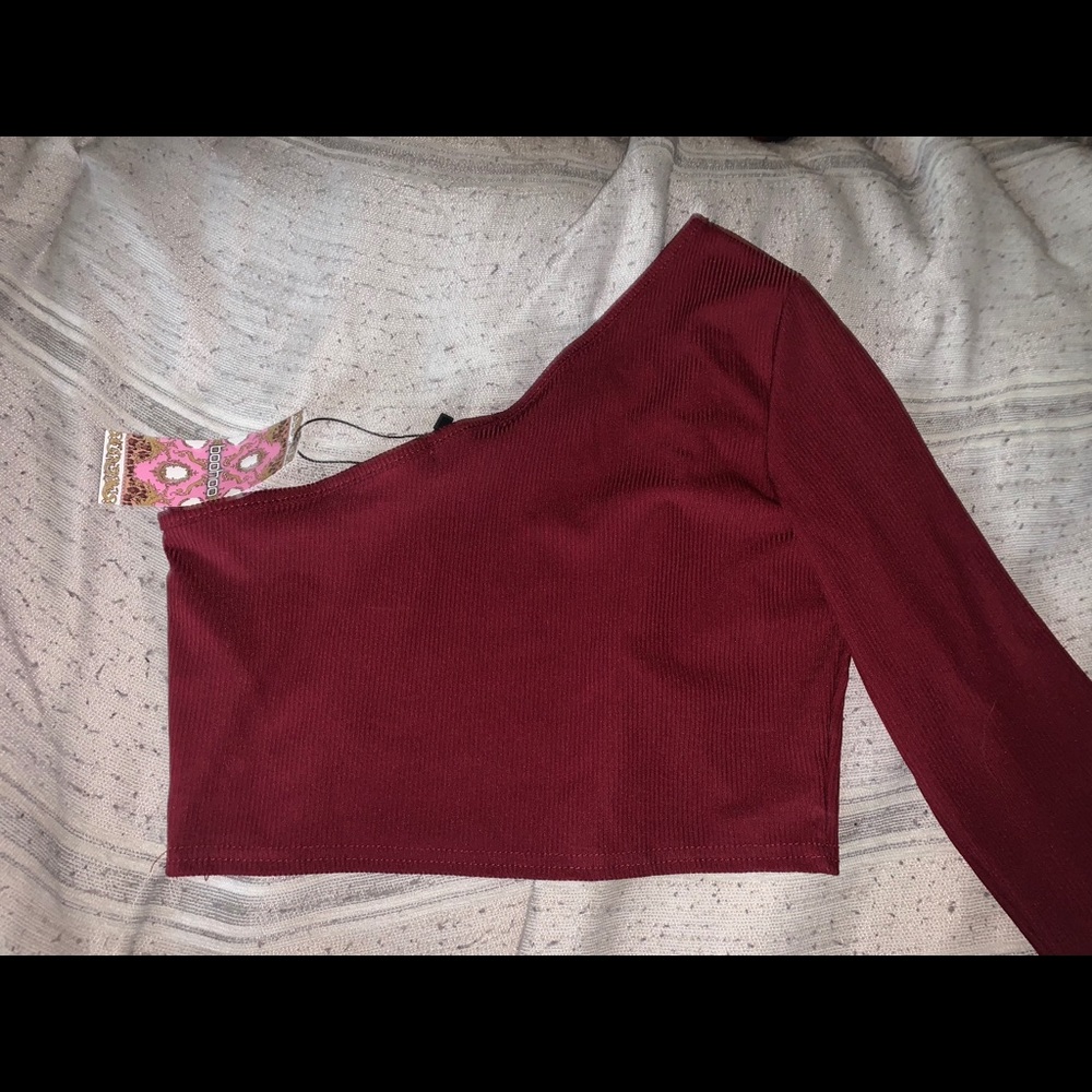 Cropped One Shoulder Maroon Top